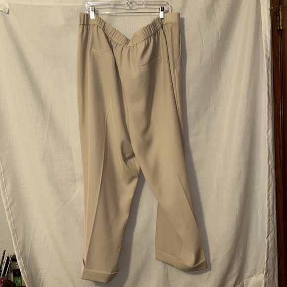 NWT Vince. Sandstone Beige Tapered Cuff Crop Tailored Pull-on Pants XXXL - Picture 6 of 11